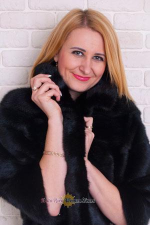 180280 - Snezhana Age: 37 - Ukraine